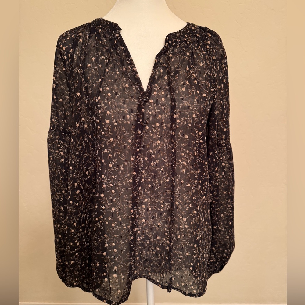 Women’s floral dress top